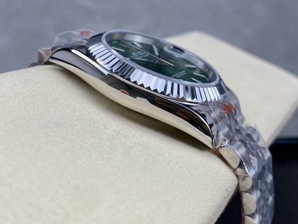 激安ロレックス側面デザイン